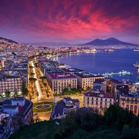 Alex Guest House. نابولي